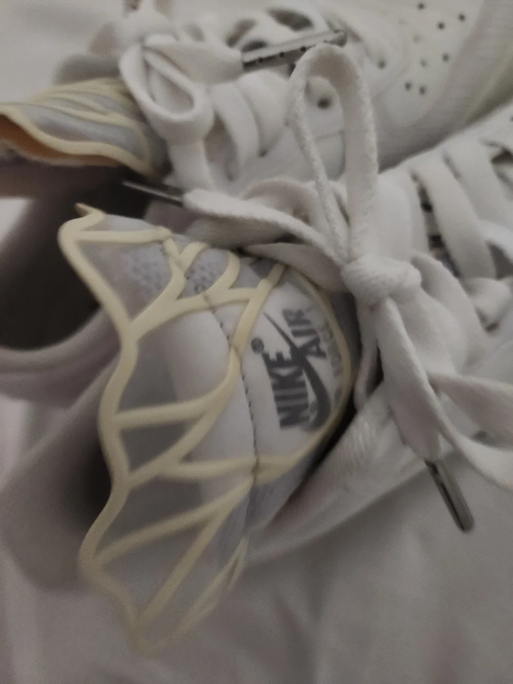 Nike White Leather Low-Top Sneakers with Mesh Tongue